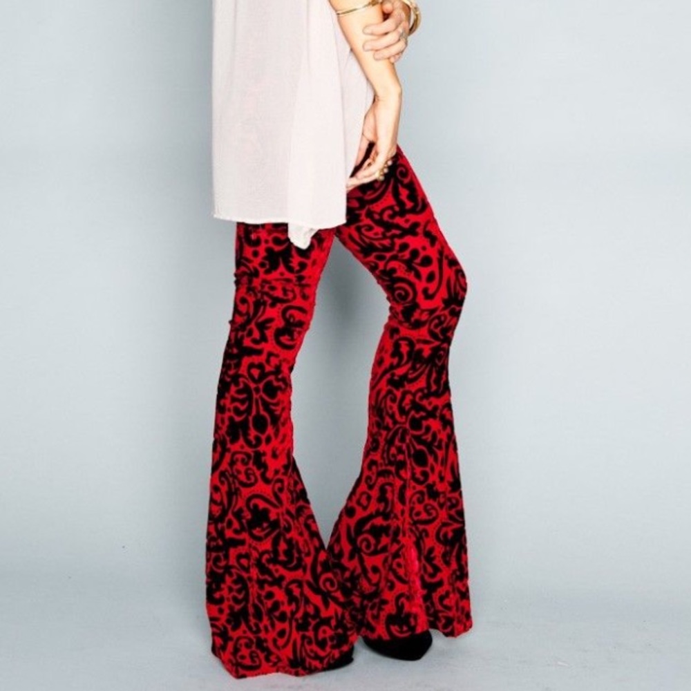 Show me your mumu pants